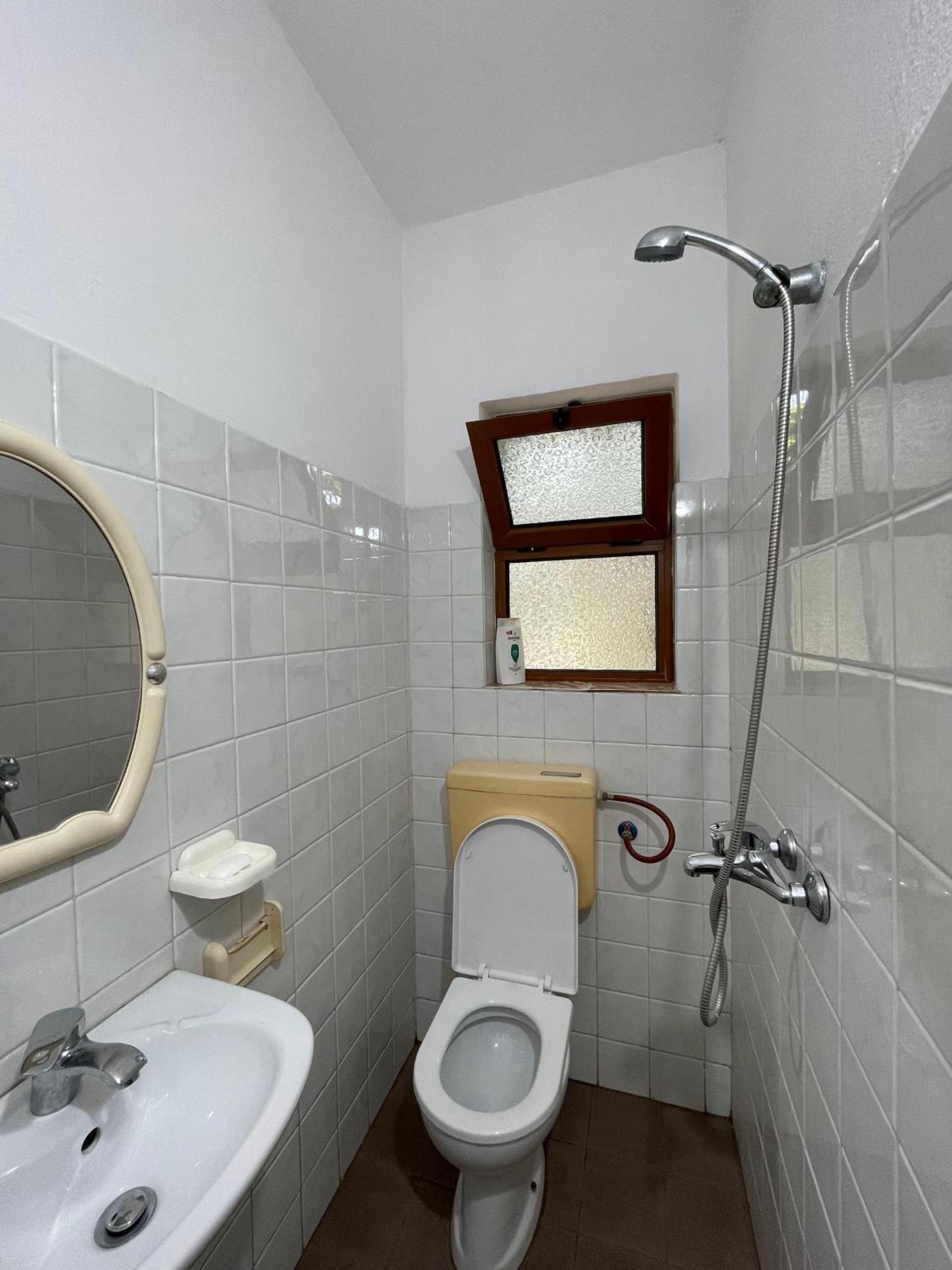 Villa Beni Osmenaj Vlorë Esterno foto
