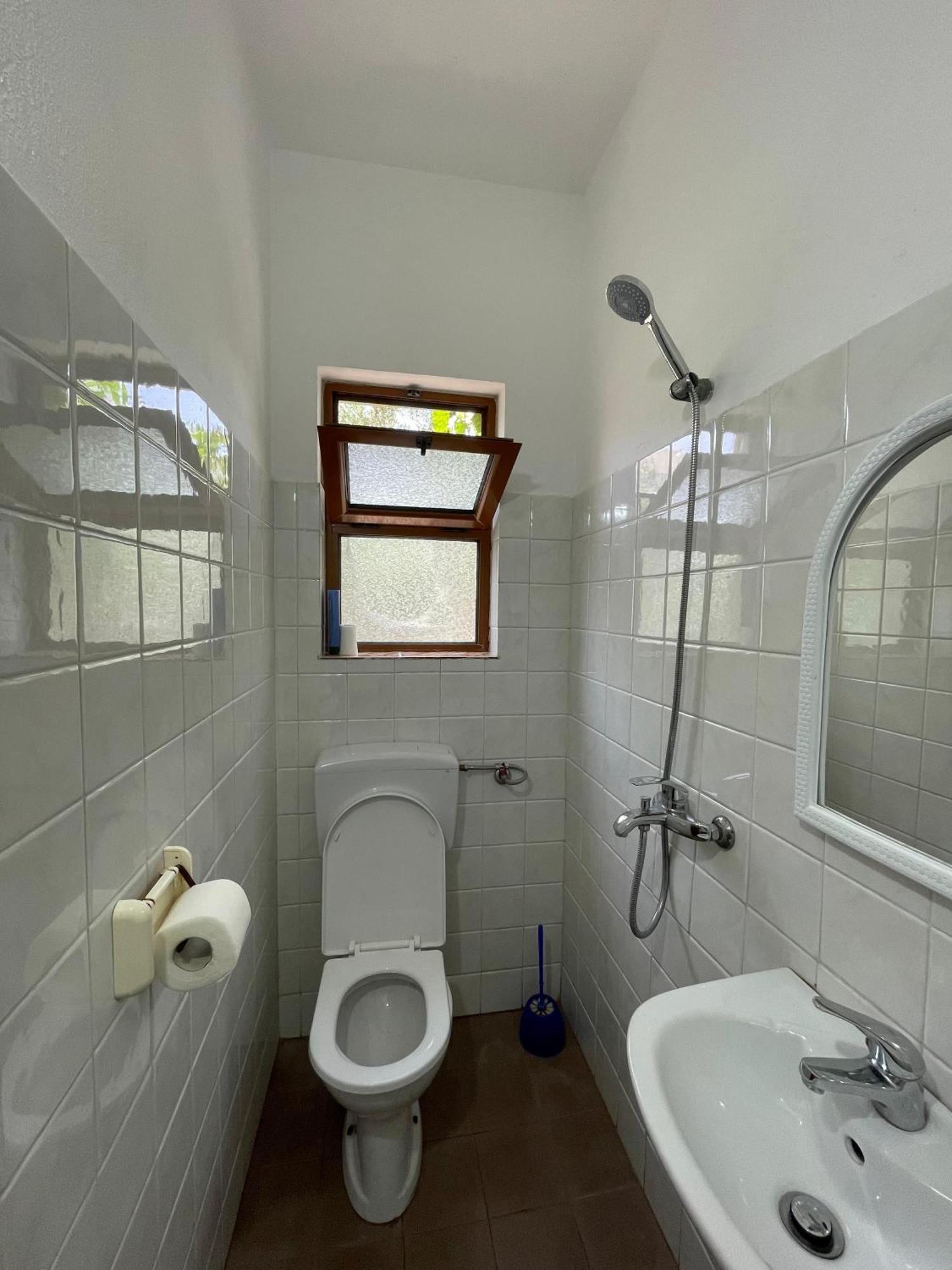 Villa Beni Osmenaj Vlorë Esterno foto